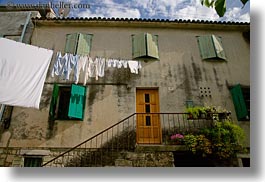 images/Europe/Croatia/Trogir/Laundry/hanging-laundry-3.jpg
