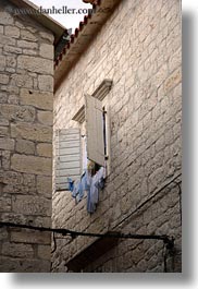 images/Europe/Croatia/Trogir/Laundry/laundry-in-window-1.jpg
