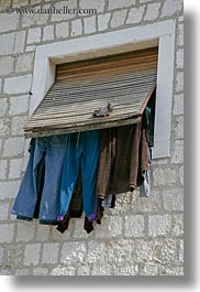 images/Europe/Croatia/Trogir/Laundry/laundry-in-window-2.jpg