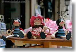 images/Europe/Croatia/Trogir/Miscellaneous/toy-bees.jpg