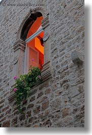 images/Europe/Croatia/Trogir/Windows/gothic-window-glow-n-geraniums.jpg