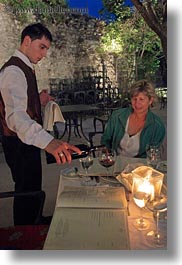 images/Europe/Croatia/WtGroupIstria2009/HelenePatrick/helene-n-waiter-pouring-red-wine.jpg