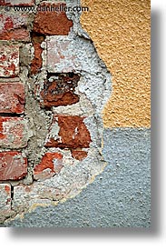 images/Europe/CzechRepublic/Bohemia/brick-n-plaster.jpg