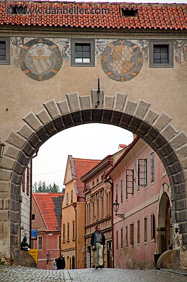 cesky-arch-4.jpg