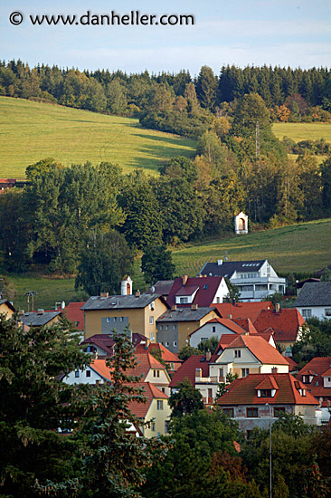 town-n-hills-1.jpg