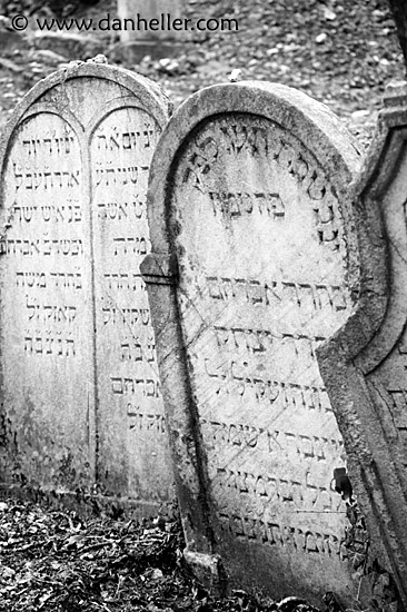 jewish-graves-2-bw.jpg