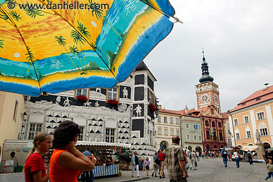 mikulov-square-6a.jpg