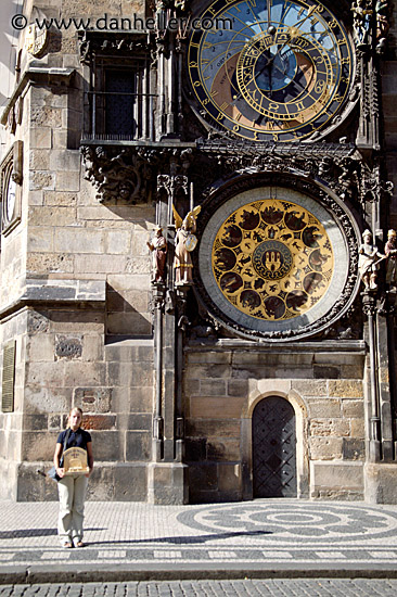 astronomical-clock-2.jpg