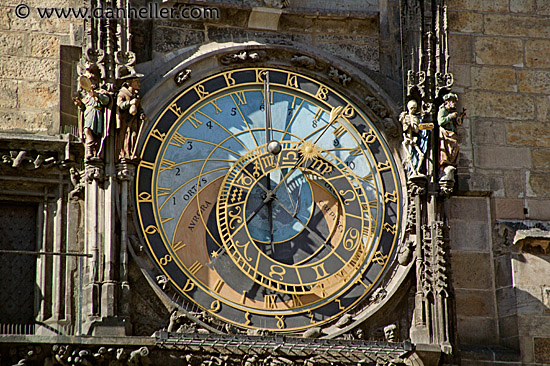 astronomical-clock-3.jpg