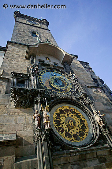 astronomical-clock-6.jpg