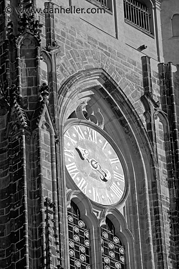 church-clock.jpg