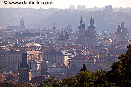 prague-cityscape-7.jpg