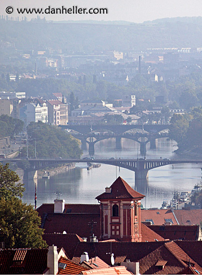 prague-cityscape-8.jpg