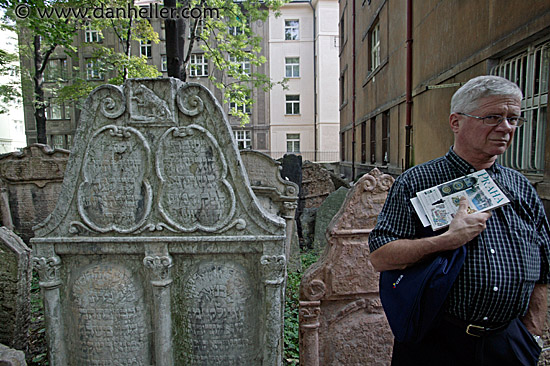 jewish-graves-21.jpg