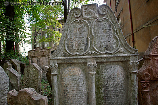 jewish-graves-22.jpg