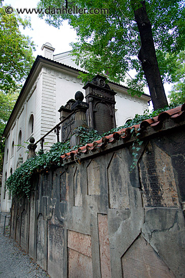 jewish-graves-28.jpg