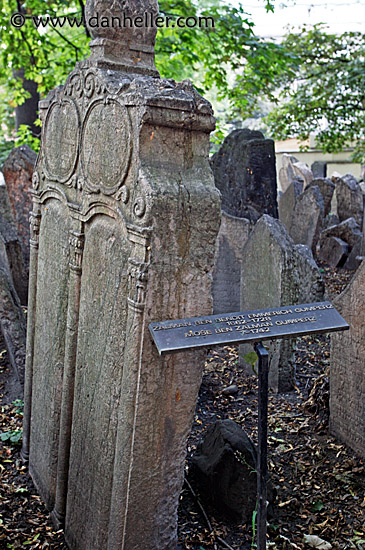 jewish-graves-30.jpg