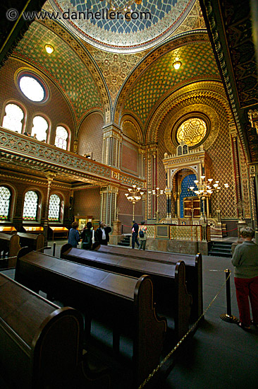 spanish-synagogue-02.jpg