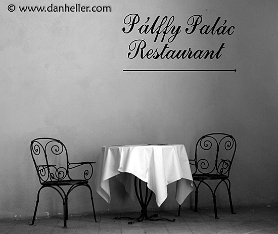 palffy-palac-restrnt-bw.jpg