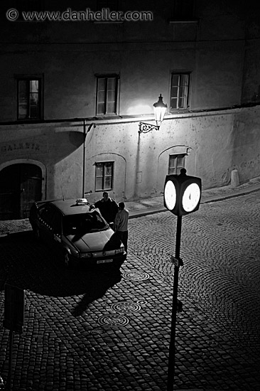 nite-str-corner-2-bw.jpg