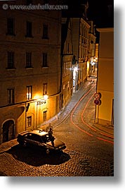 images/Europe/CzechRepublic/Prague/Streets/Nite/nite-str-corner-4b.jpg