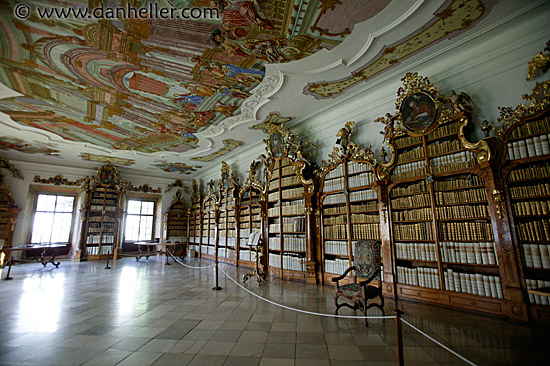 vyssi-brod-library-1.jpg