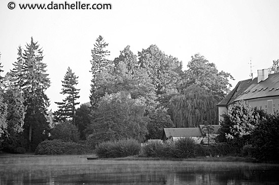 reflection-house-3-bw.jpg