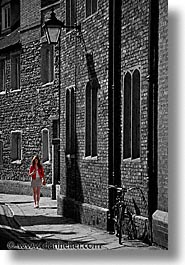 images/Europe/England/Cambridge/Streets/alley-2-bwc.jpg