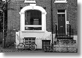 images/Europe/England/Cambridge/Streets/bicycles-1-bw.jpg