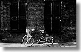 images/Europe/England/Cambridge/Streets/bicycles-8-bw.jpg