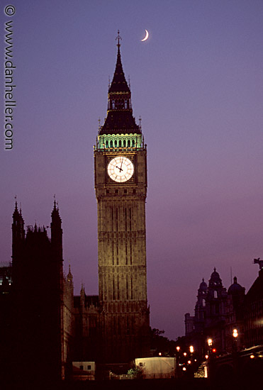 big-ben-moon-4.jpg