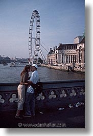 images/Europe/England/London/People/wheel-couple.jpg