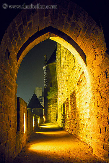 castle-arch-1.jpg