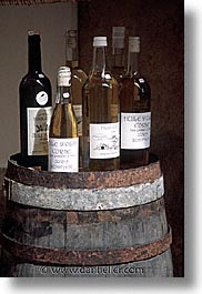images/Europe/France/Corsica/Misc/wine-on-barrel.jpg