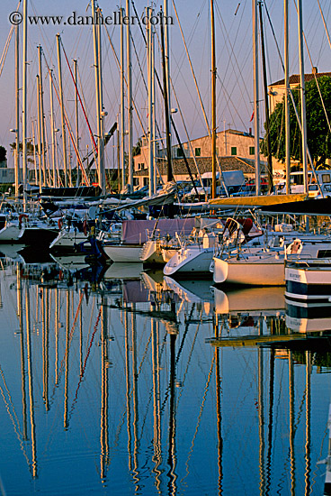 ile_de_re-harbor-3.jpg