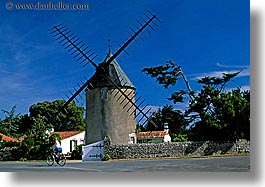 images/Europe/France/IleDeRe/jill-bike-windmill.jpg