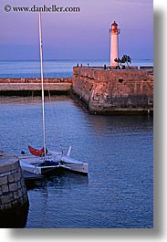 images/Europe/France/IleDeRe/lighthouse-n-sunset-1.jpg