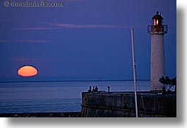 images/Europe/France/IleDeRe/lighthouse-n-sunset-4.jpg