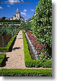 images/Europe/France/LoireValley/Castles/garden02.jpg