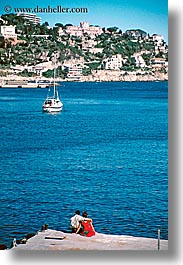 images/Europe/France/Nice/couple-watching-boat.jpg