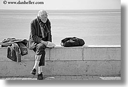 images/Europe/France/Nice/grumpy-old-man-bw.jpg