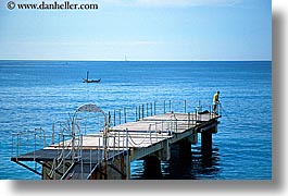 images/Europe/France/Nice/man-fishing-on-pier.jpg