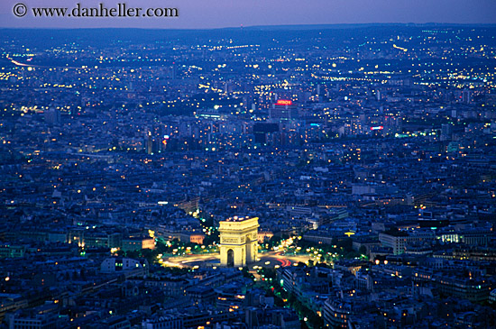 arc_de_triomphe-aerial-dusk-1.jpg