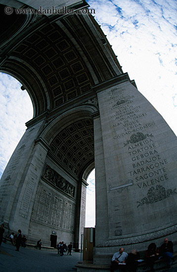 arc_de_triomphe-fisheye-upview-3.jpg