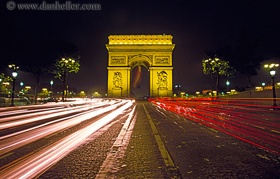 arc_de_triomphe-n-nite-traffic-4.jpg