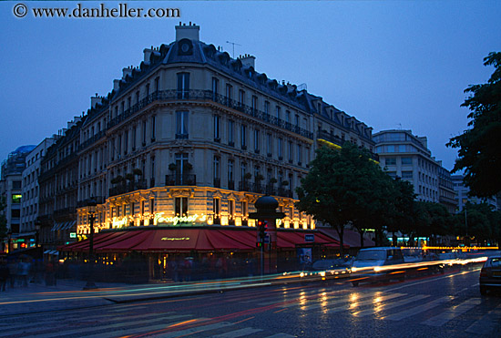 fouquet_restaurant-dusk-2.jpg