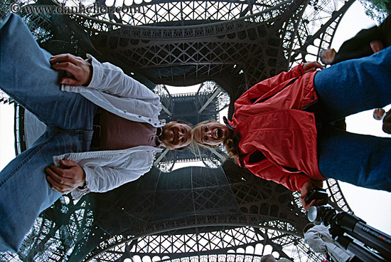 dan-n-jill-under-eiffel_tower-1.jpg