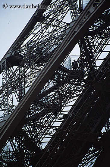 eiffel_tower-steel-closeup-1.jpg