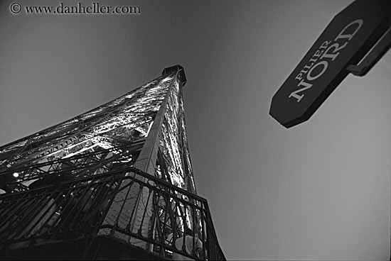 north-sign-n-eiffel_tower-glow-bw.jpg