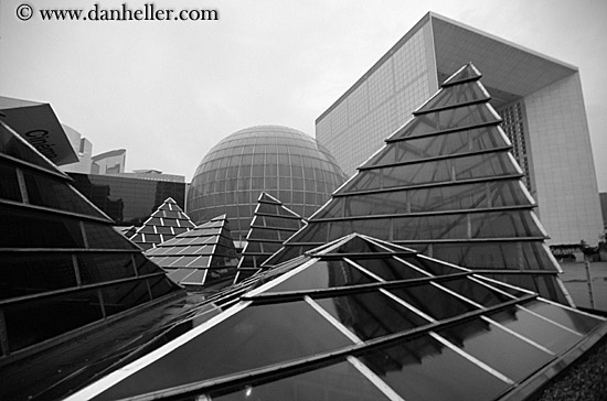 glass-pyramids-bw-2.jpg